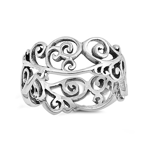 Chunky silver bohemian ring with an oxidised finish. The band of the ring is comprised of silver interconnected swirls.